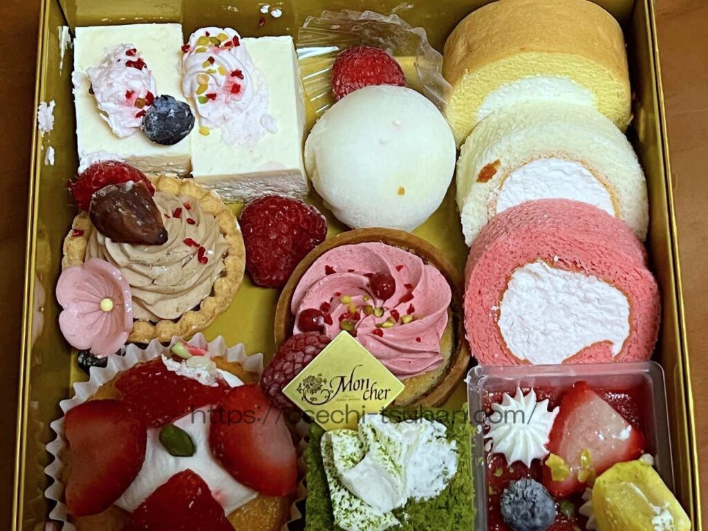 実食レビュー　パティスリーンモンシェール　スイーツ玉手箱　口コミレビュー