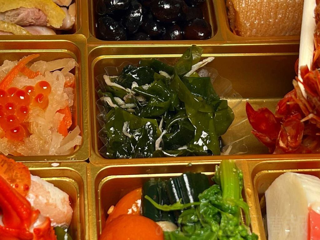 大地を守る会2026口コミ 鳴門産わかめの紫蘇じゃこ和え